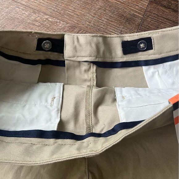 NWT French Toast Khaki Women’s Chino Shorts Sz 14 - Picture 7 of 12